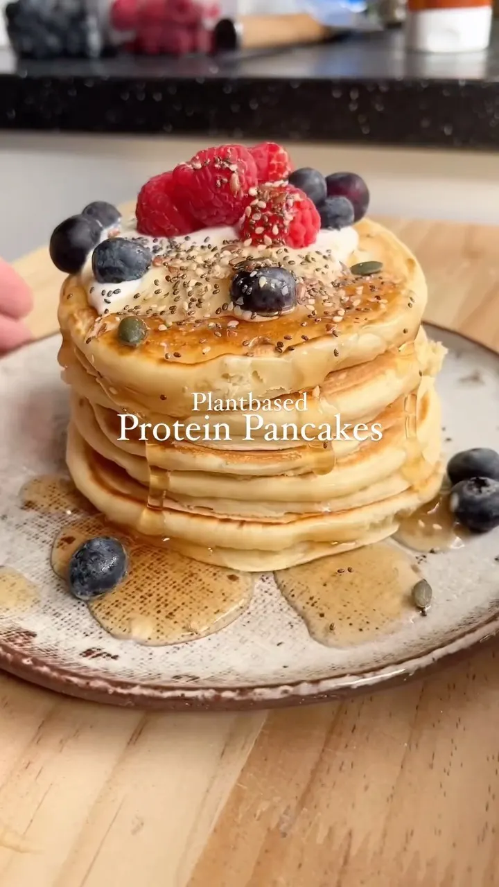 protein-breakfast-pancakes