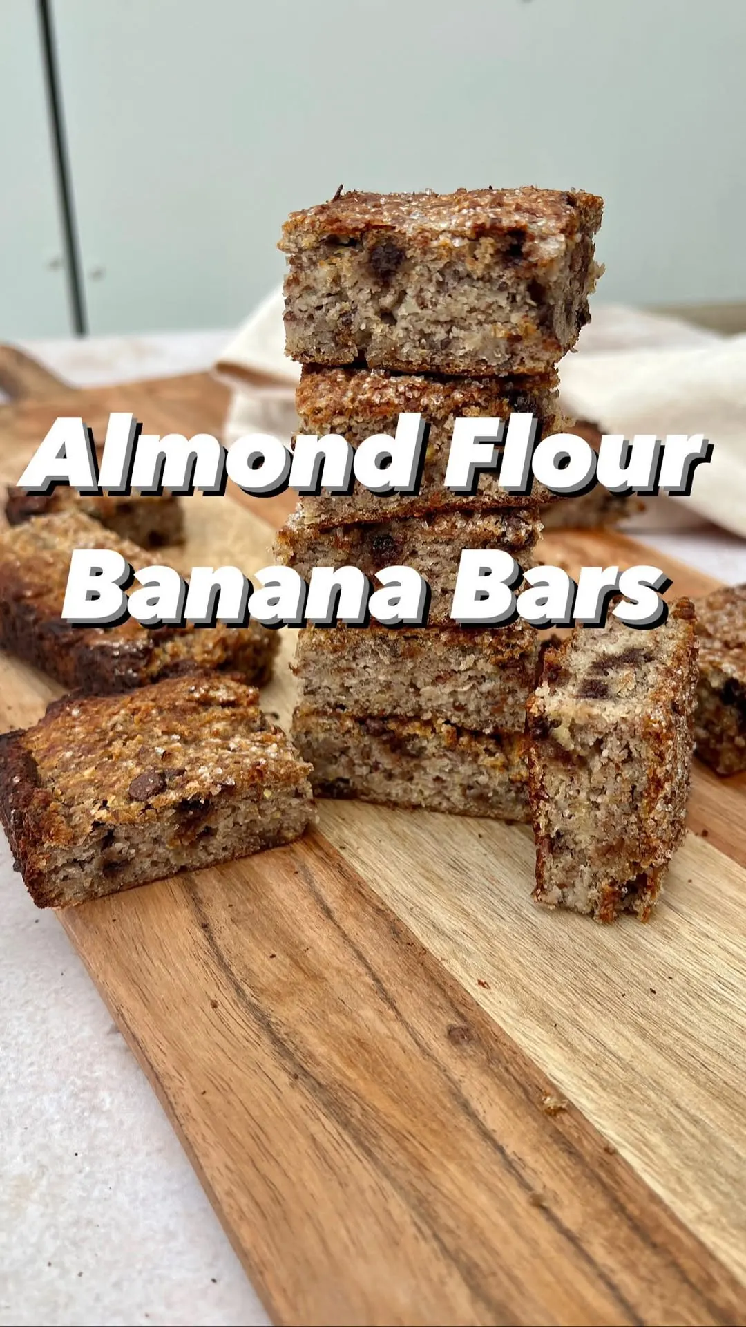 almond-flour-banana-bars