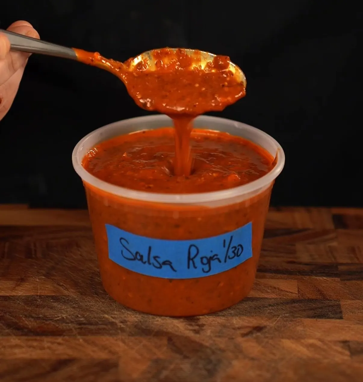 salsa-roja-smoky-spicy-and-the-most-underrated-salsa