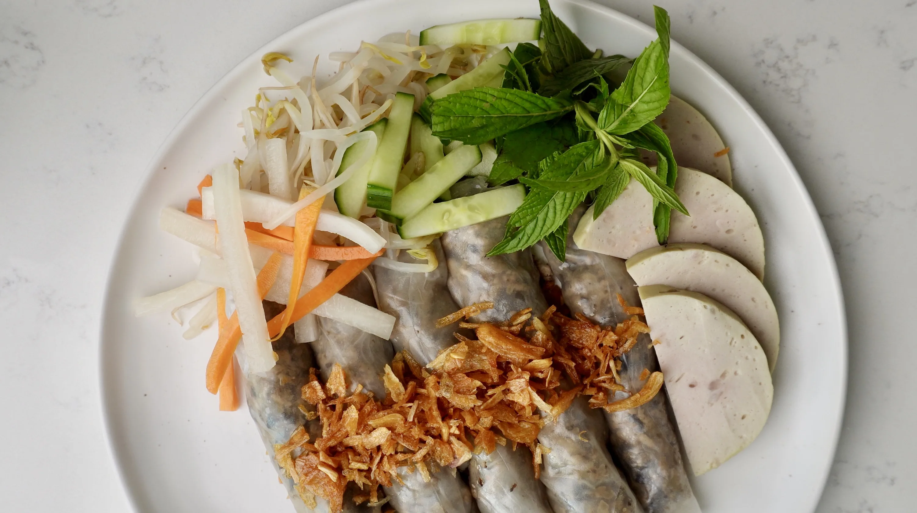 vietnamese-steamed-rice-rolls-banh-cuon