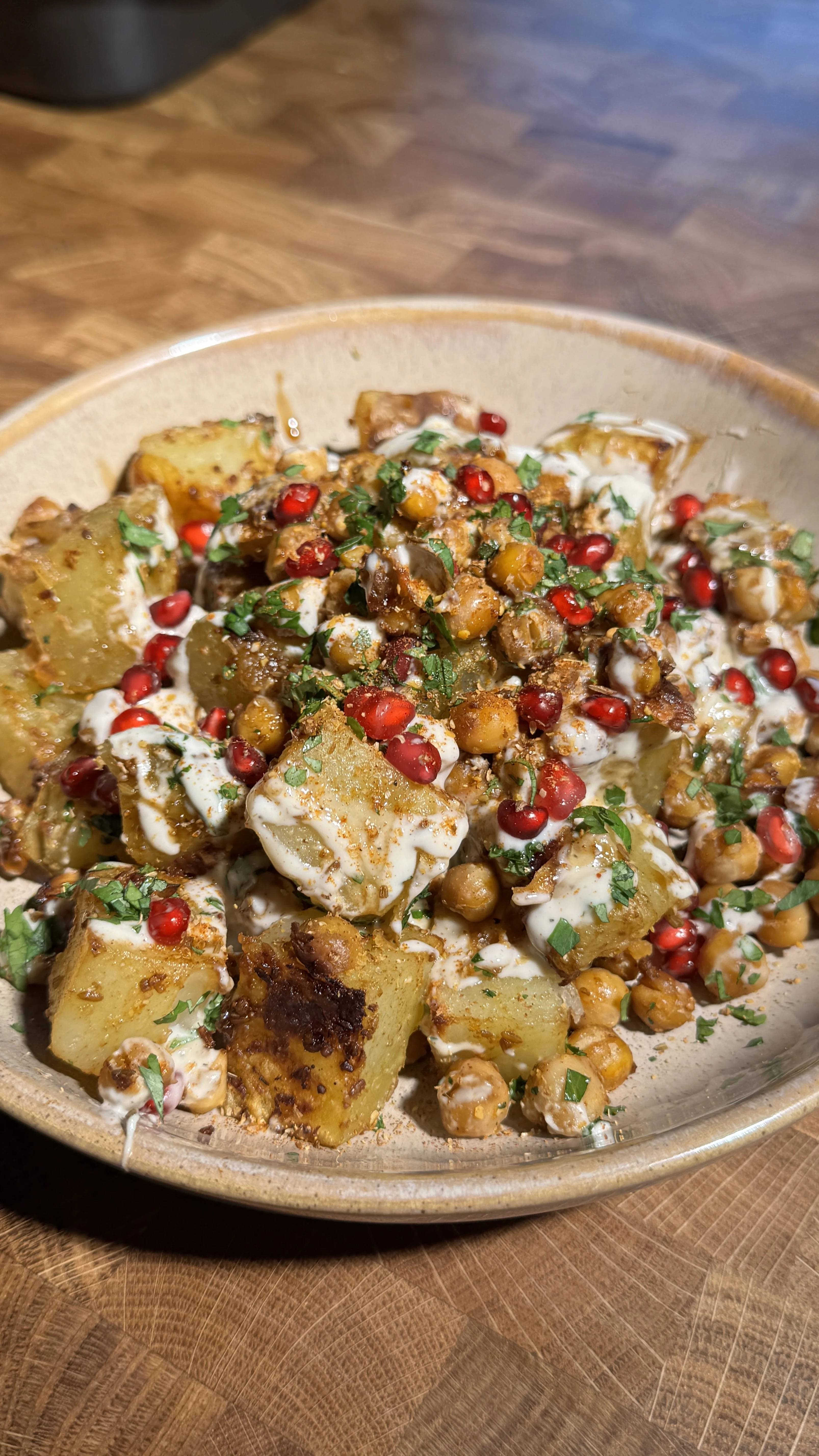 mediterranean-style-roasted-chickpeas-and-potatoes