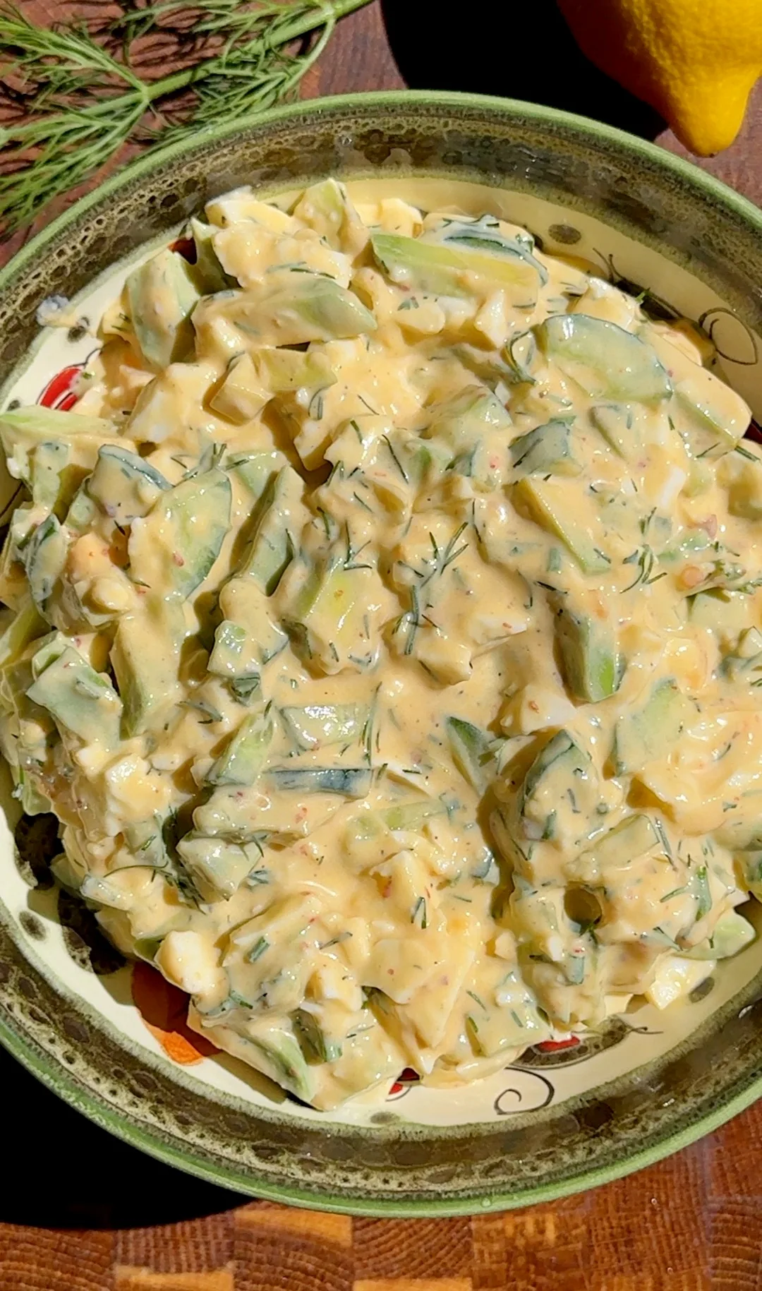 healthy-avocado-egg-salad-(with-greek-yogurt)