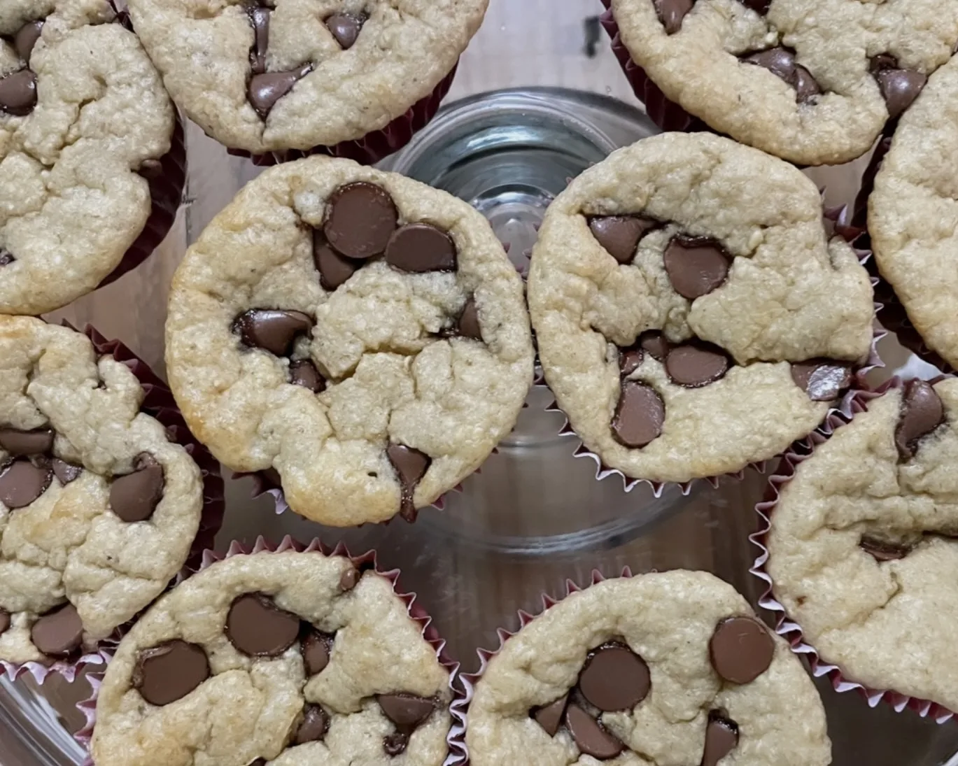 skinny-chocolate-chip-muffins