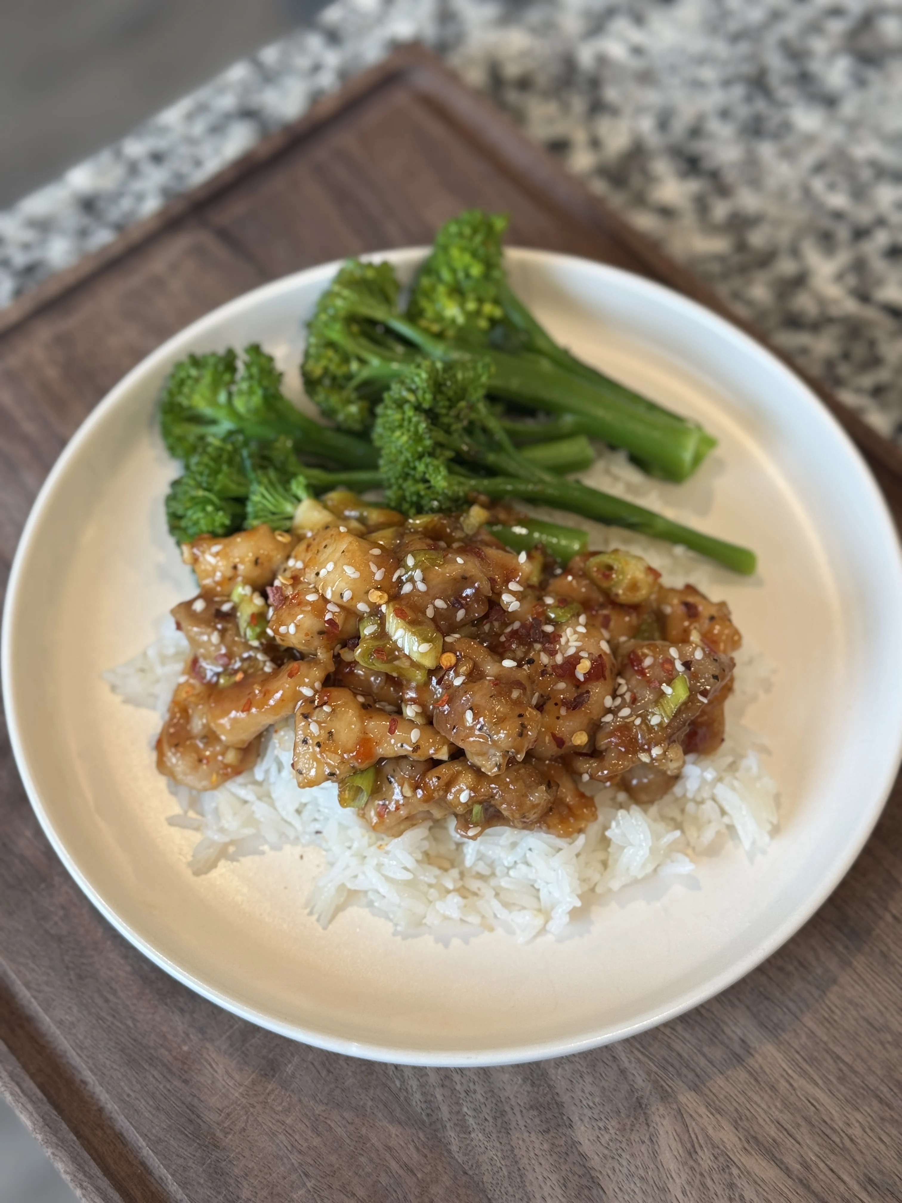 sweet-chili-chicken-over-rice