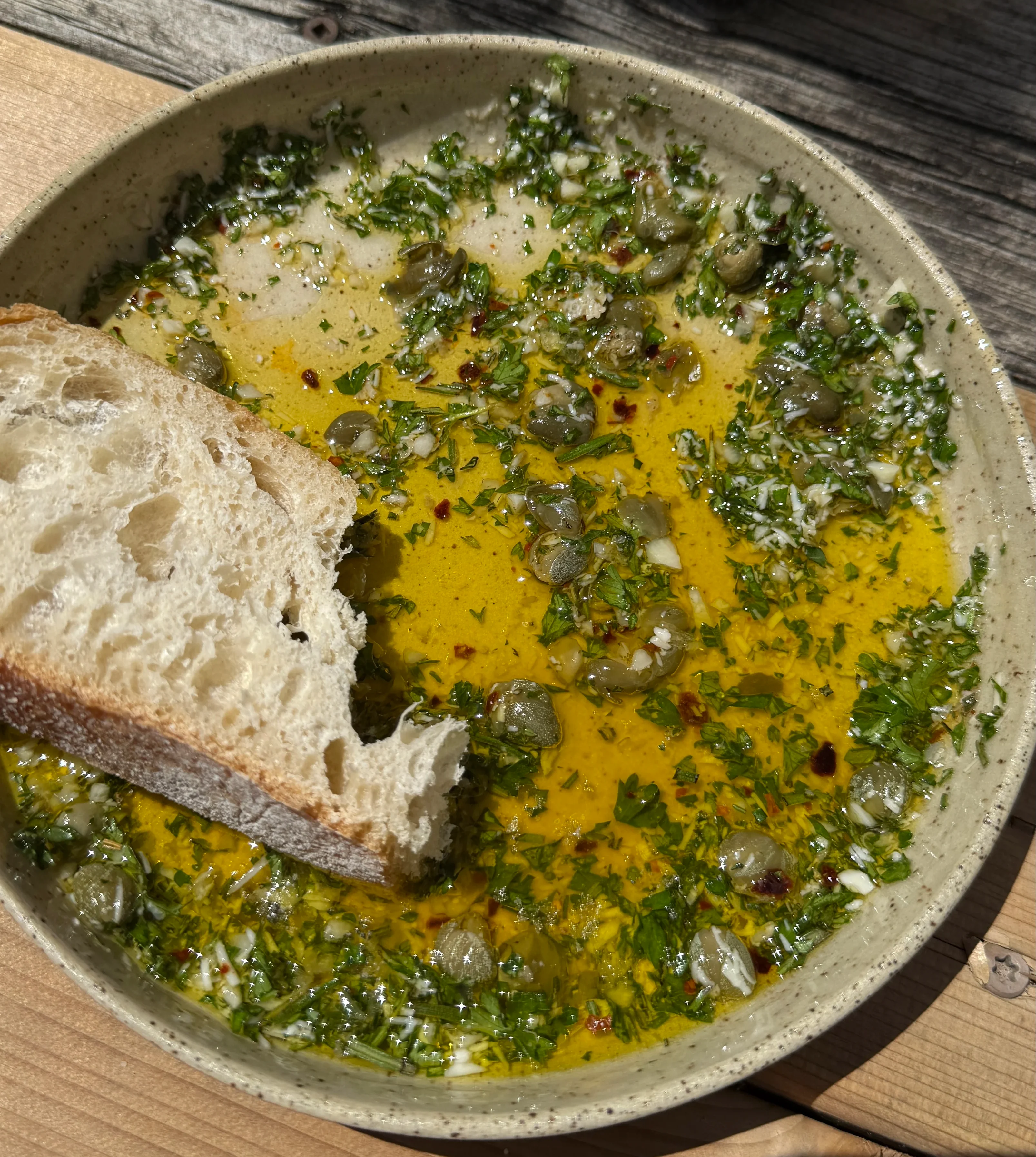 asiago-garlic-bread-dipping-oil