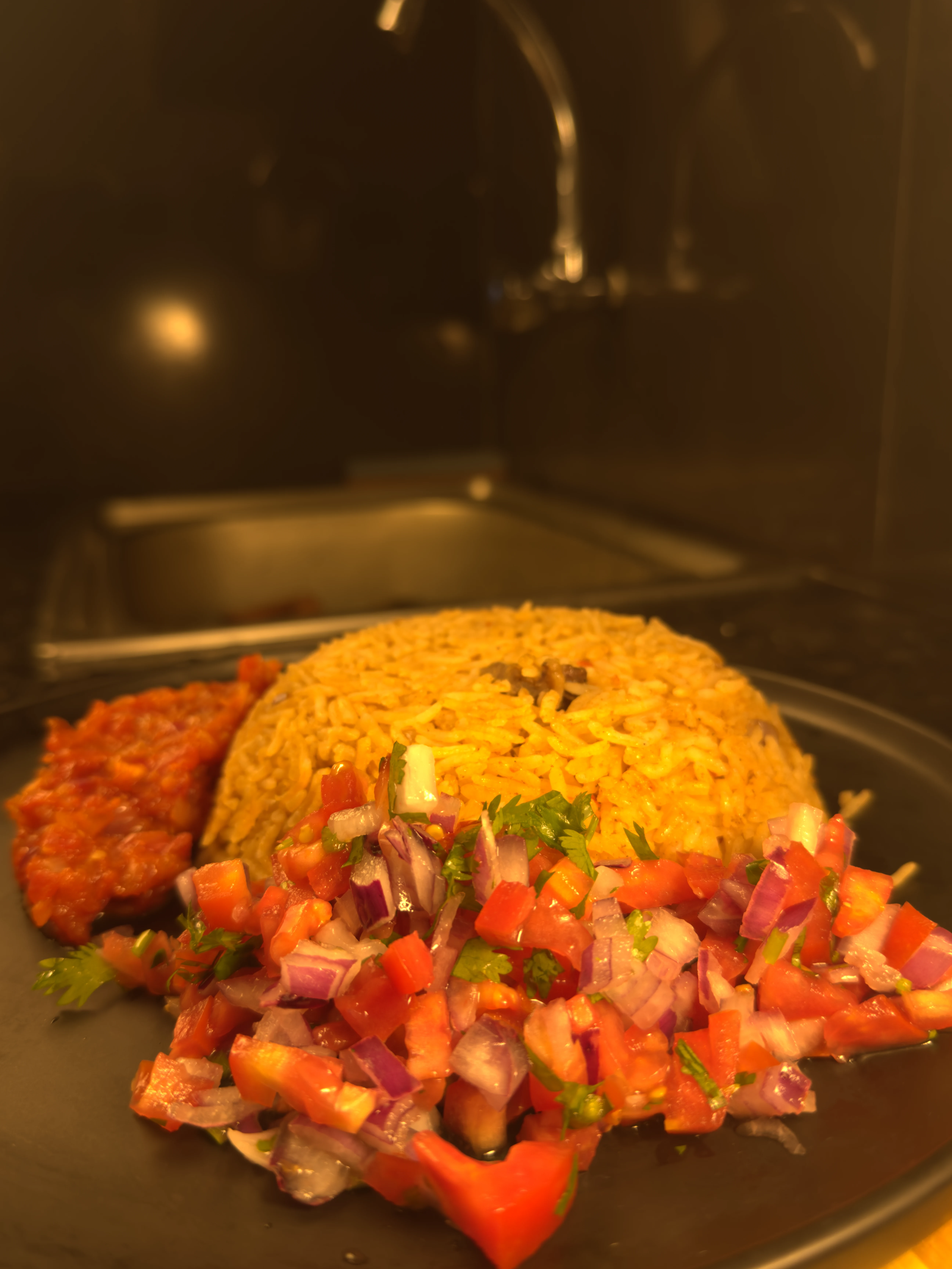 beef-pilau-with-chilli-lemon-sauce