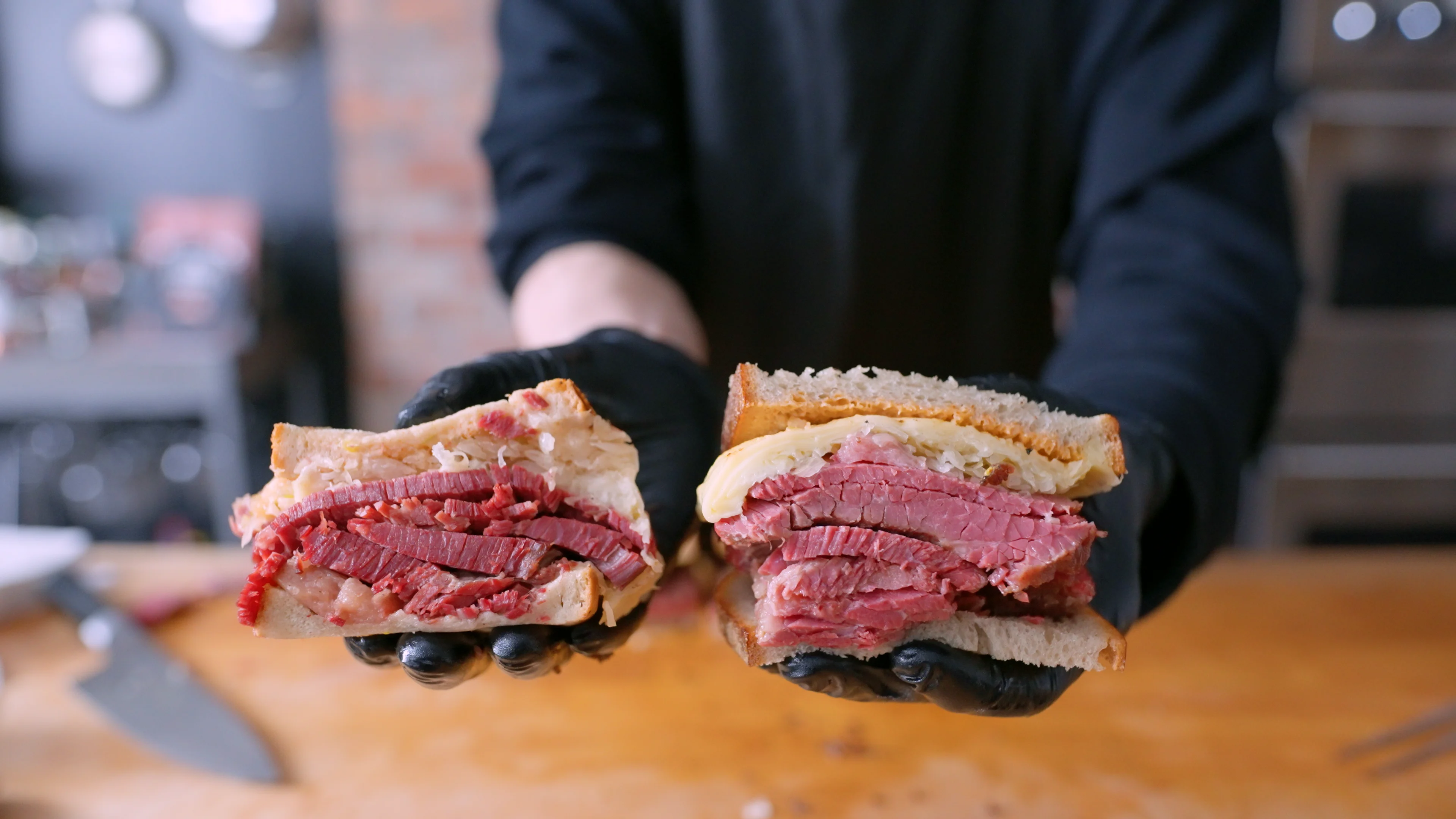 katz's-corned-beef-and-pastrami