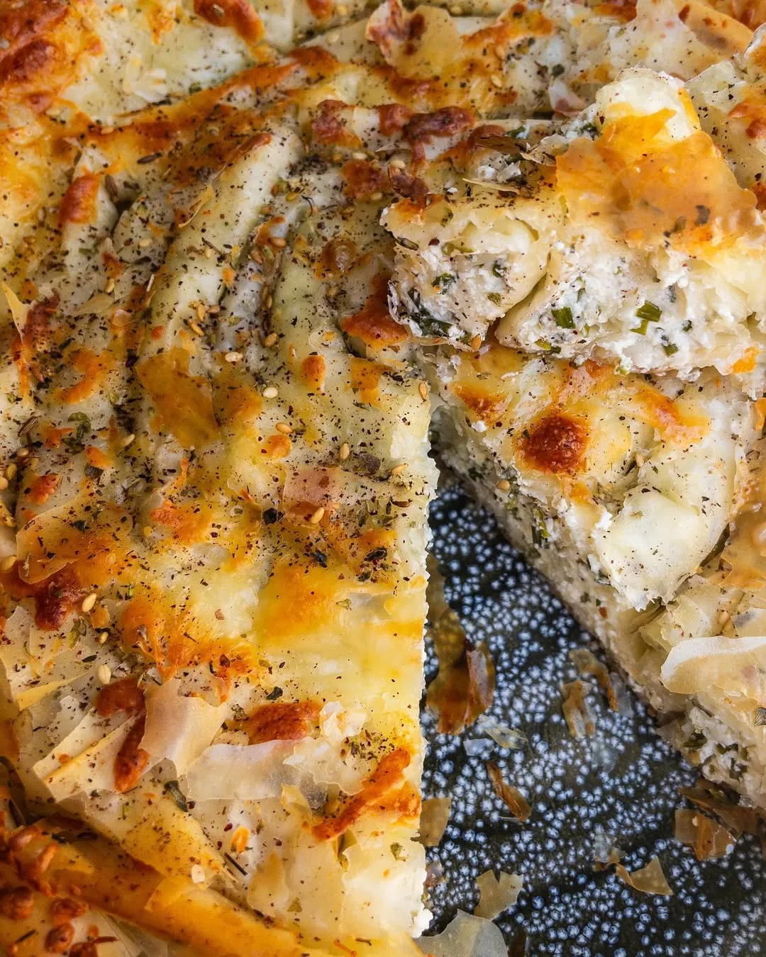 syrnyj-pirog-a-lya-tiropita