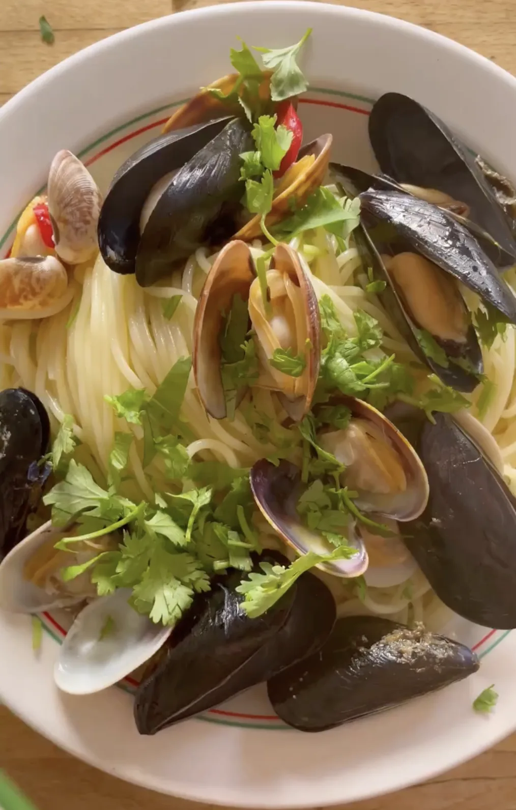 pasta-s-rakushkami-(vongole-midii)