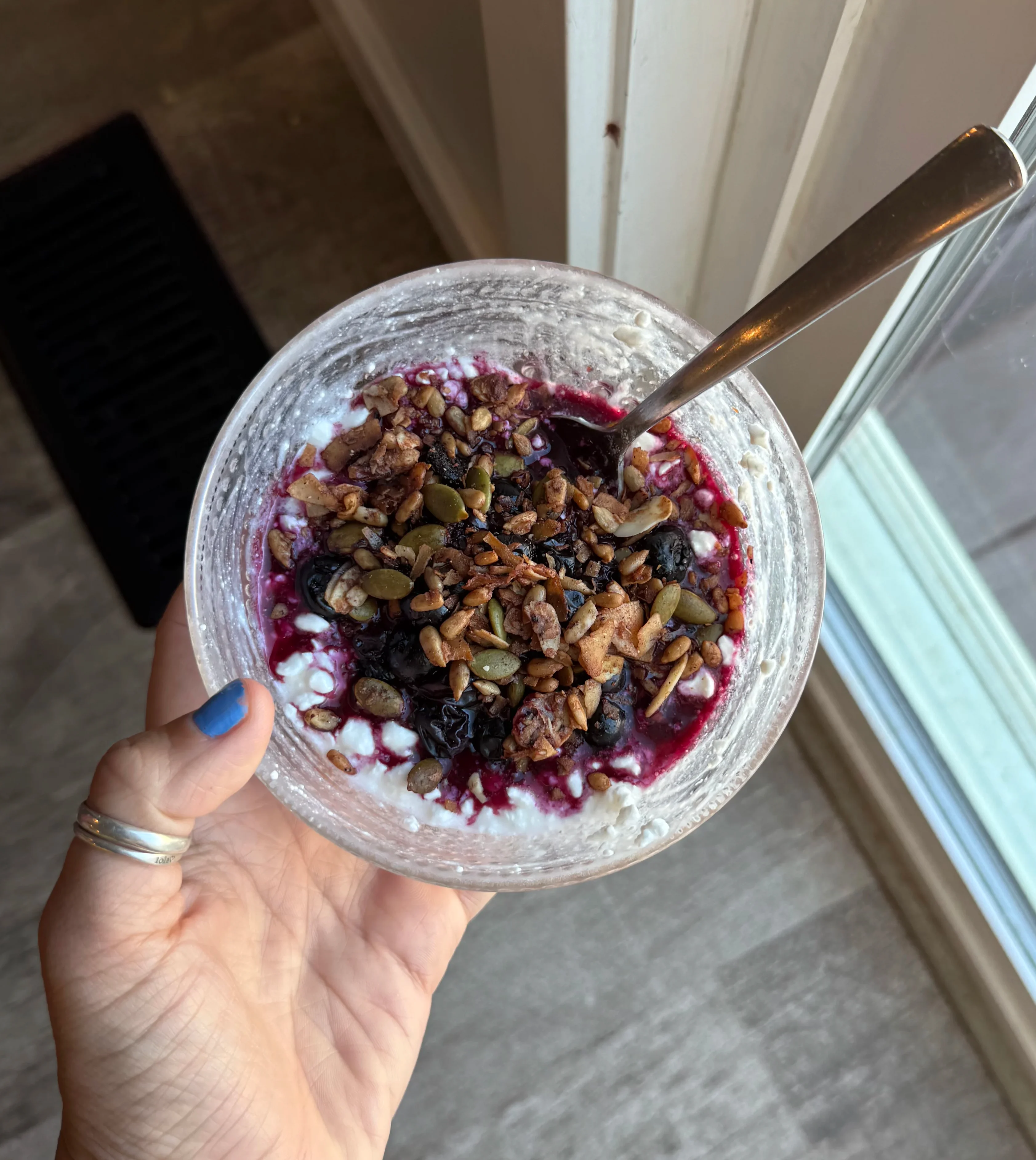 sweet-blueberry-cottage-cheese-bowl