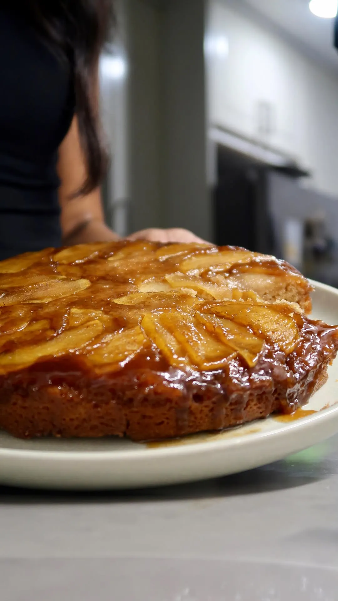 caramel-apple-upside-down-cake
