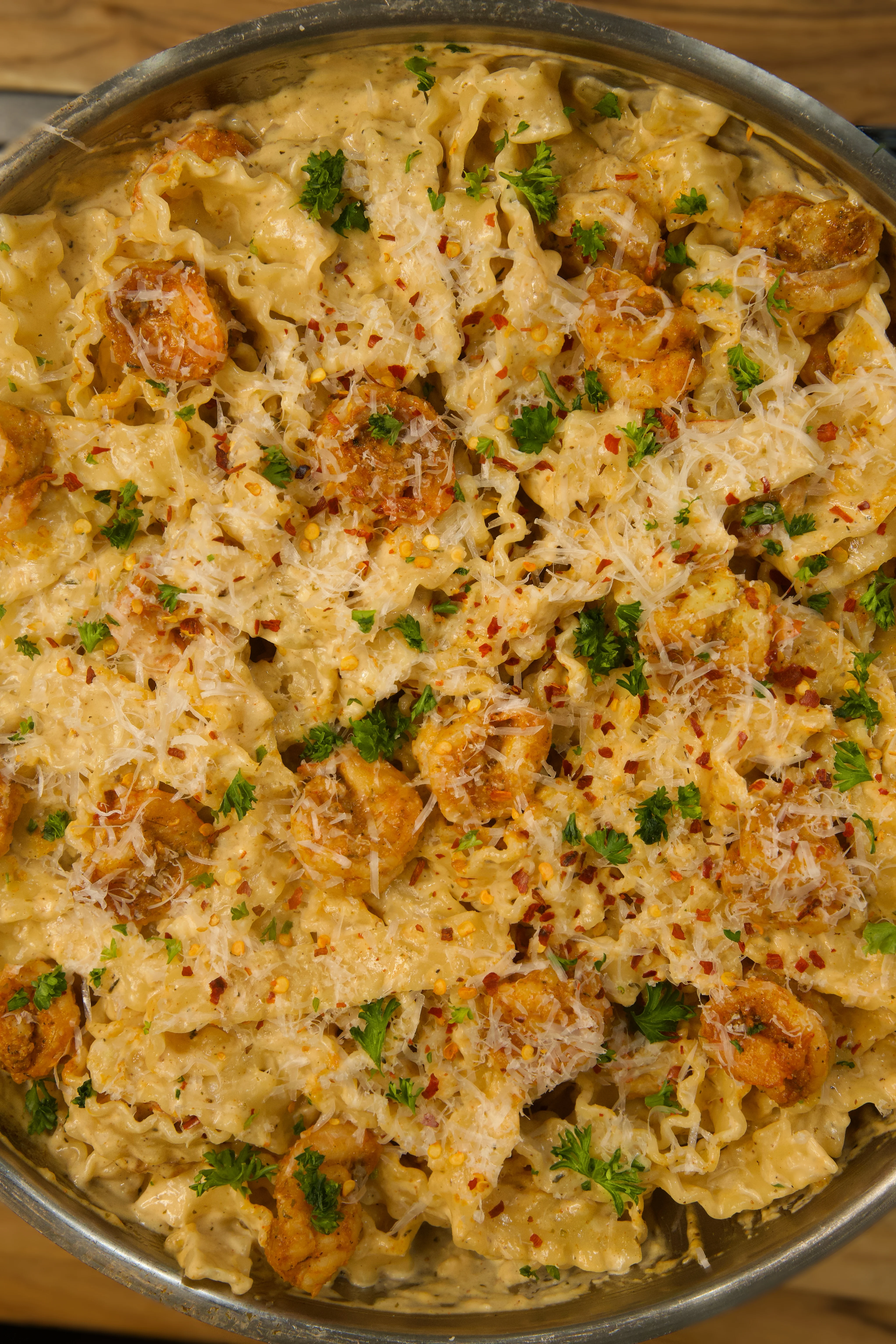 blackened-shrimp-alfredo-pasta