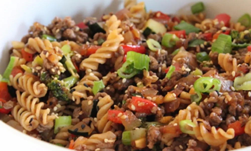 salade-de-fusili-au-boeuf-asiatique