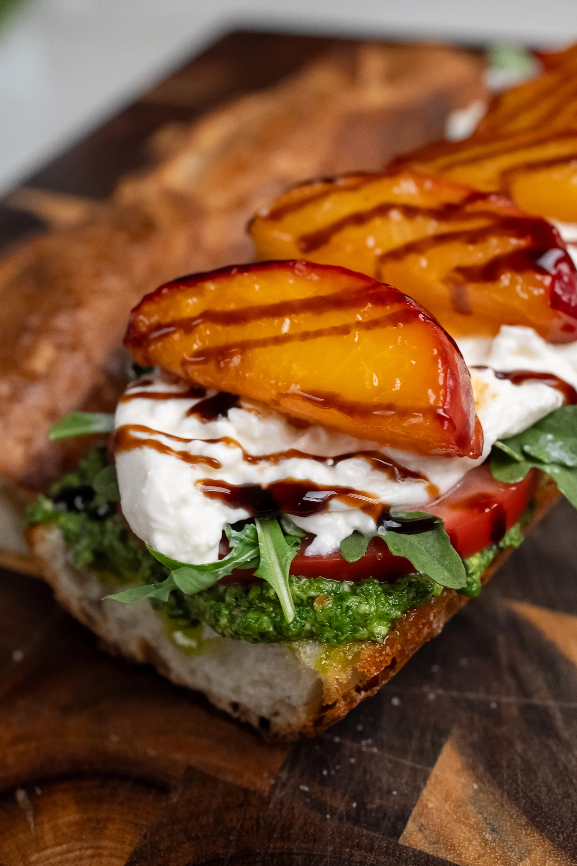 peach-pesto-and-burrata-sandwich