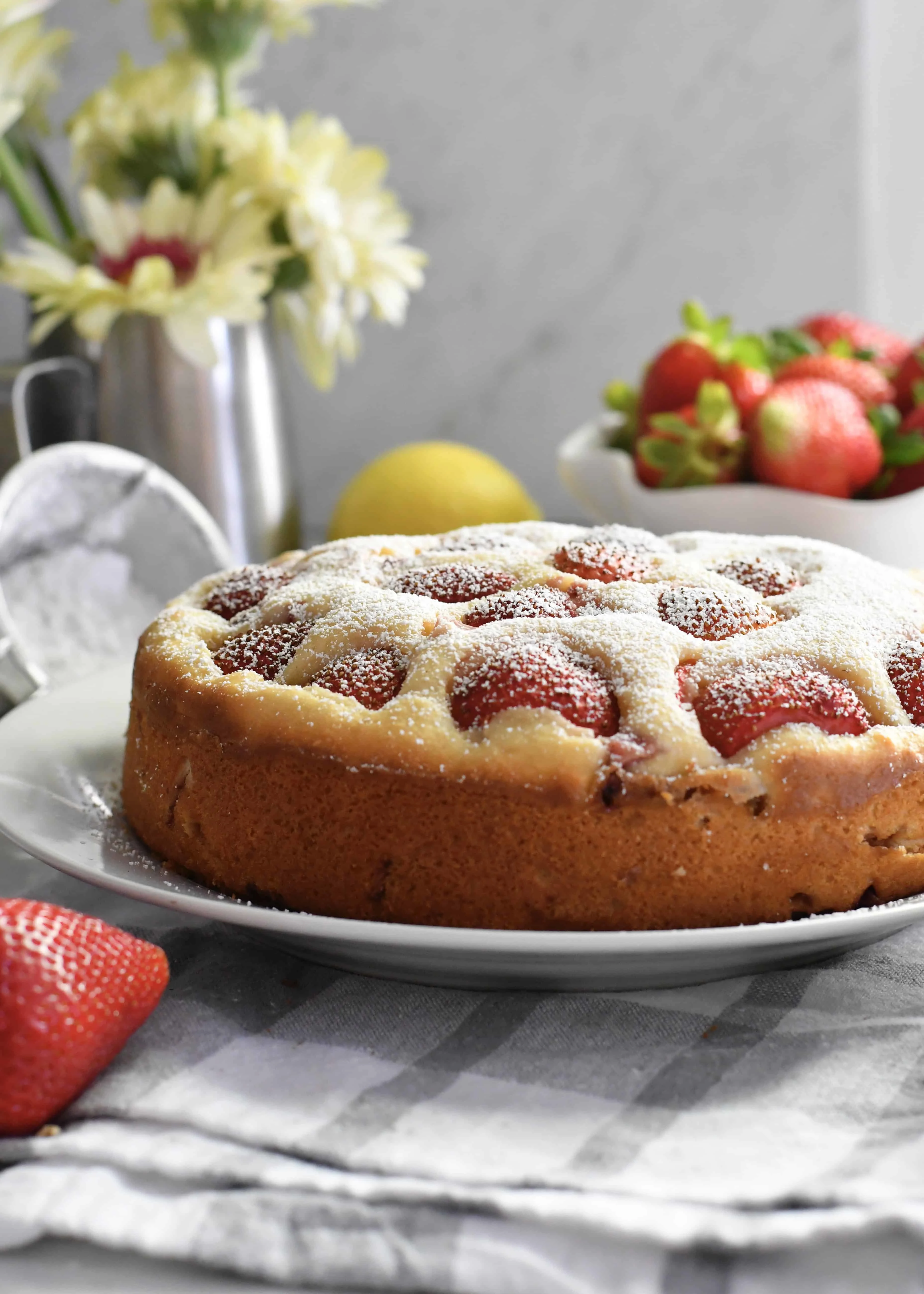 soft-strawberry-ricotta-cake