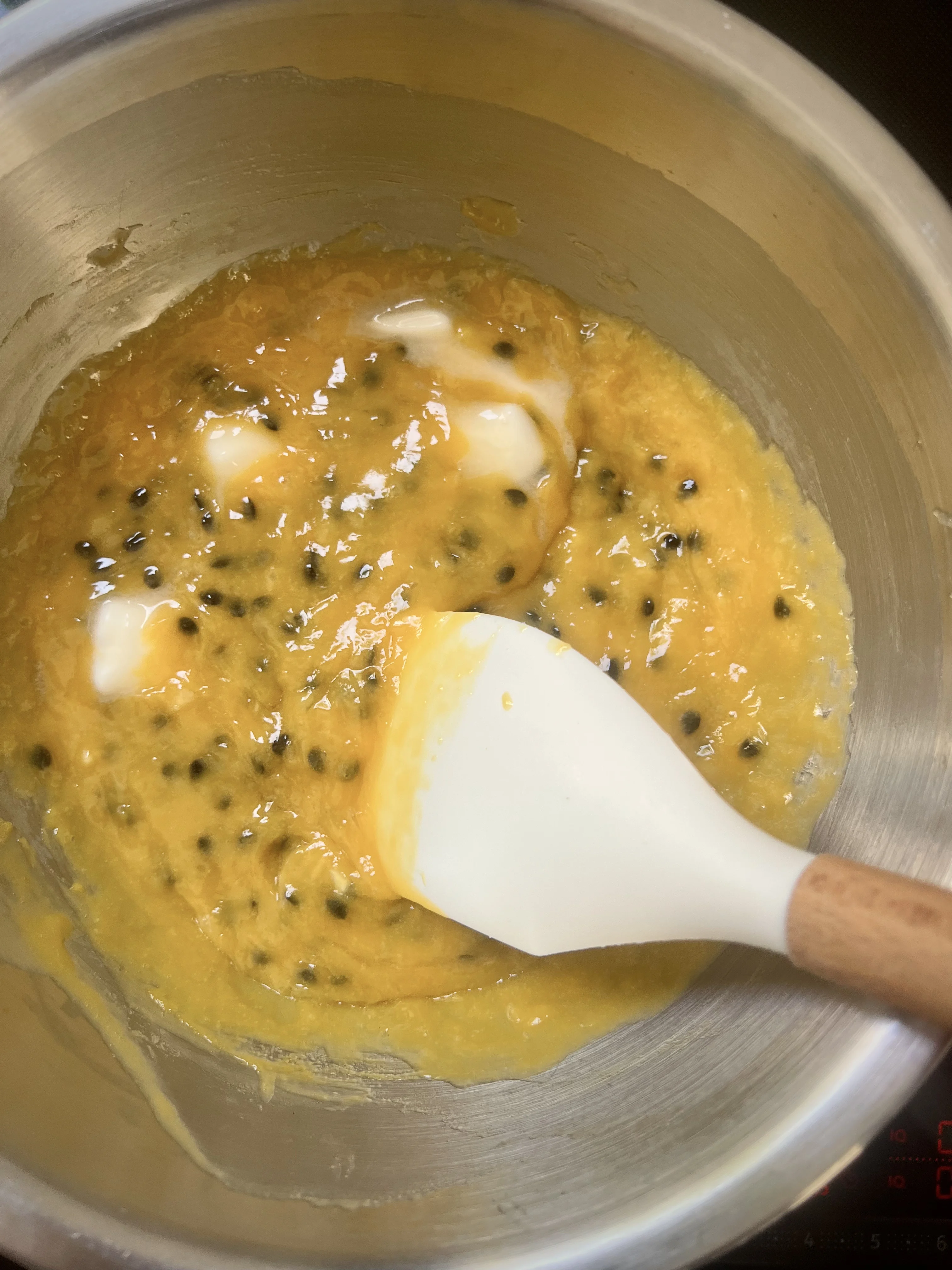 passionfruit-curd