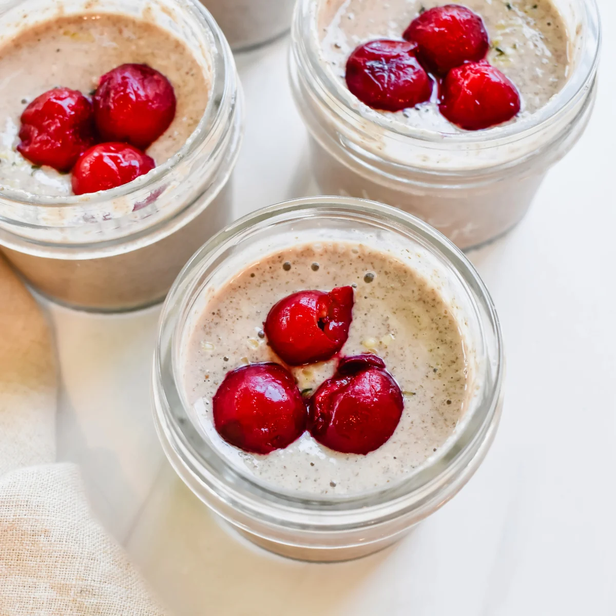 cherry-banana-blended-overnight-oats-recipe