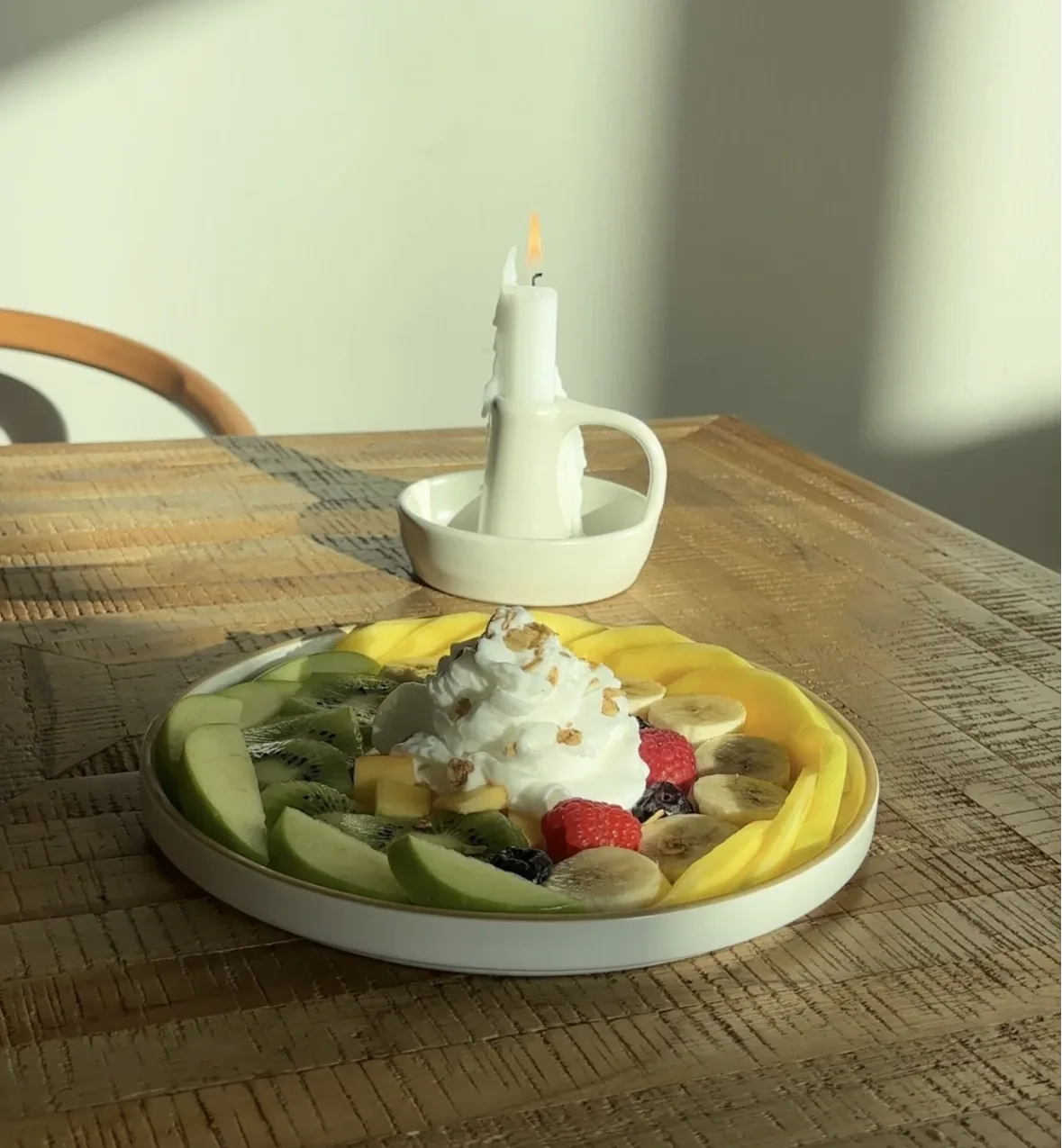glow-fruit-platter