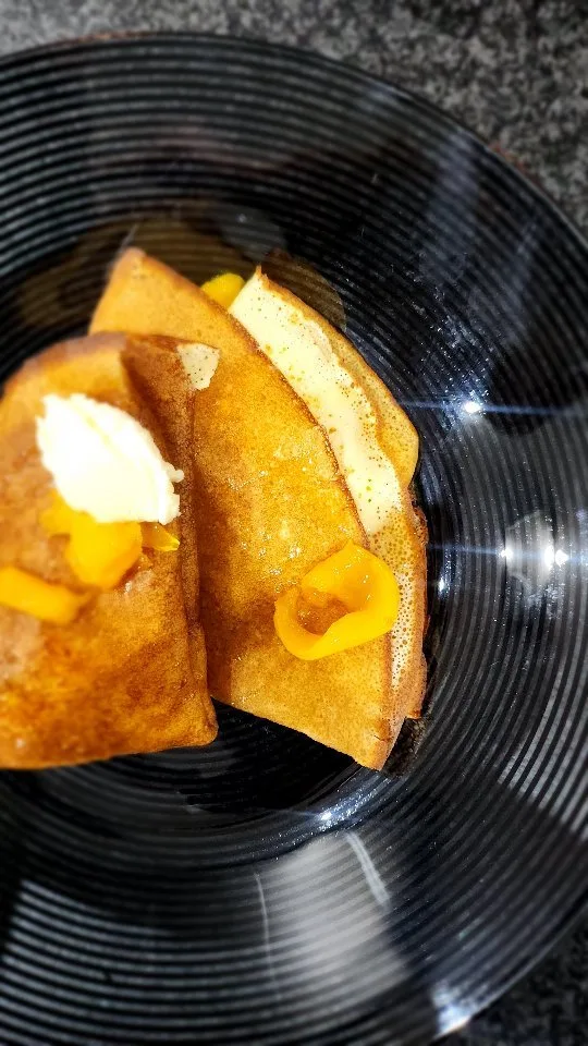 mango-mascarpone-crepe