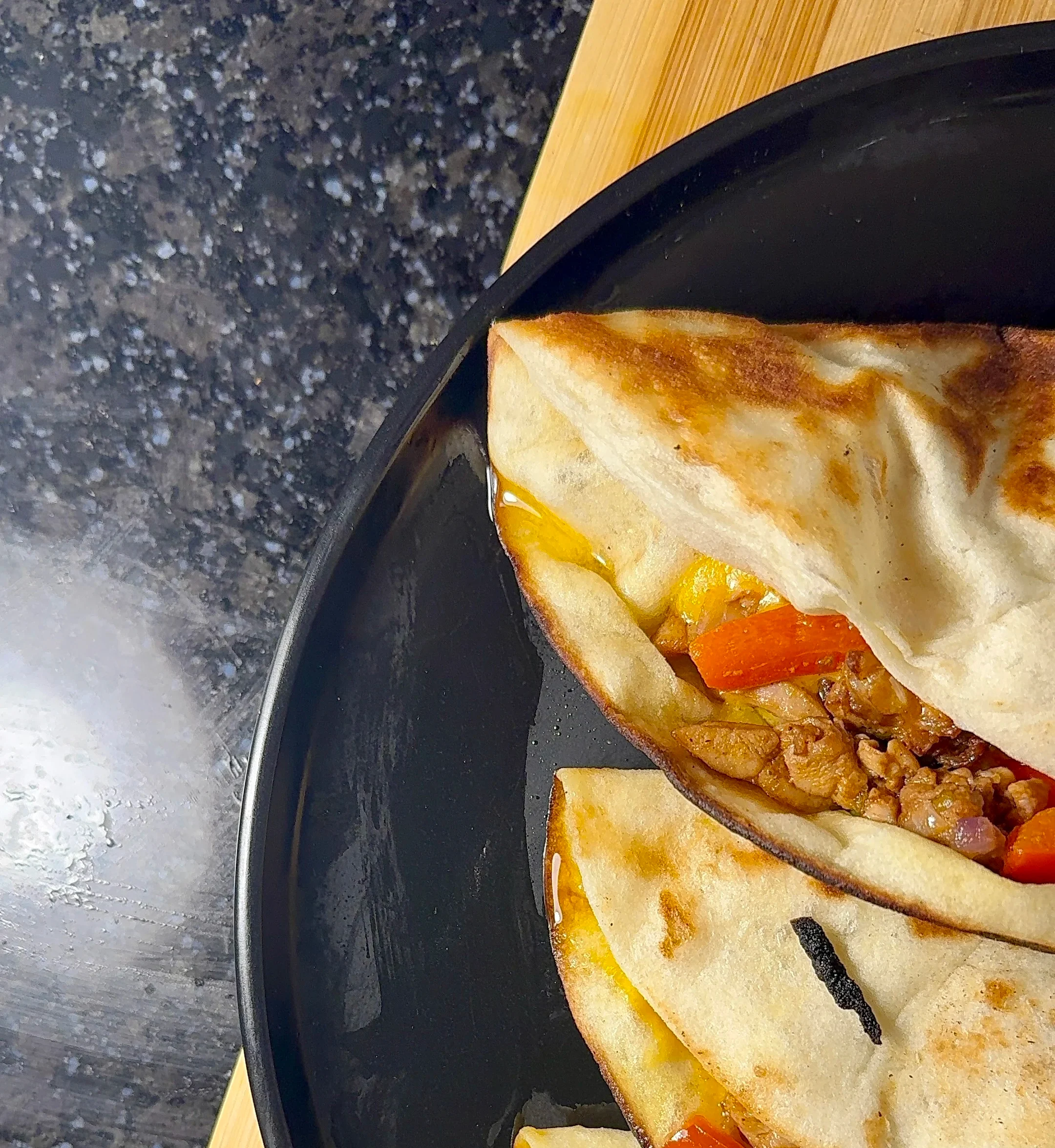 chipotle-chicken-and-pepper-tacos
