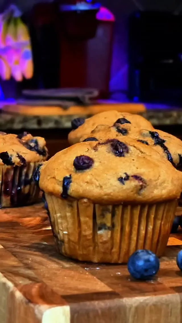 vegan-blueberry-muffins