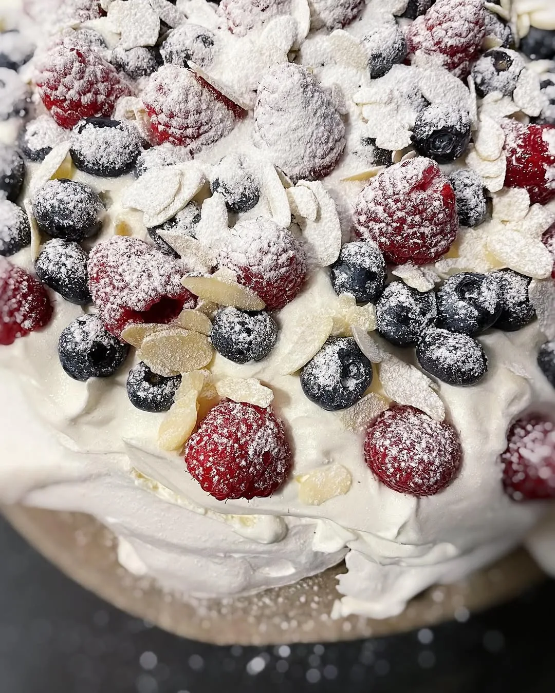 desert-pavlova