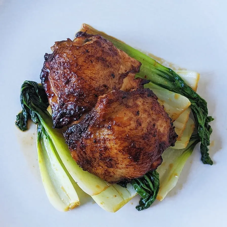 kurinye-byodra-v-miso-marinade