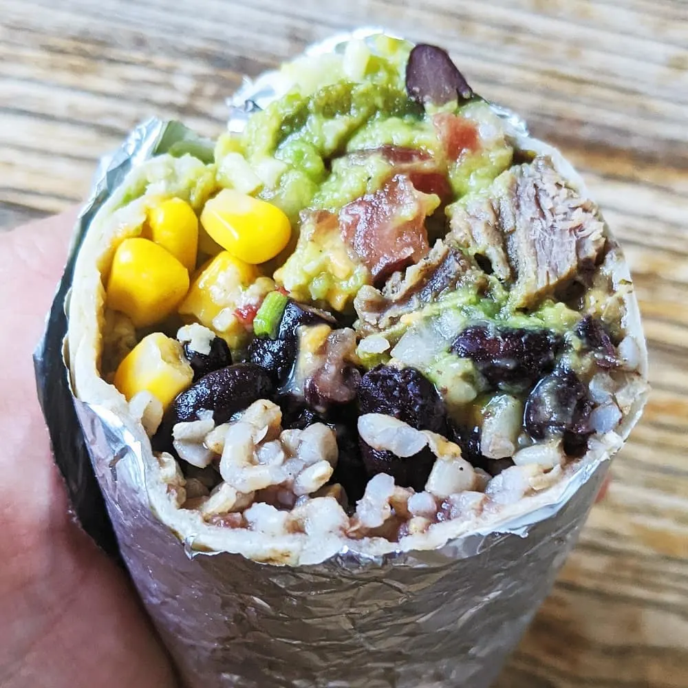 burrito-s-tushenym-myasom