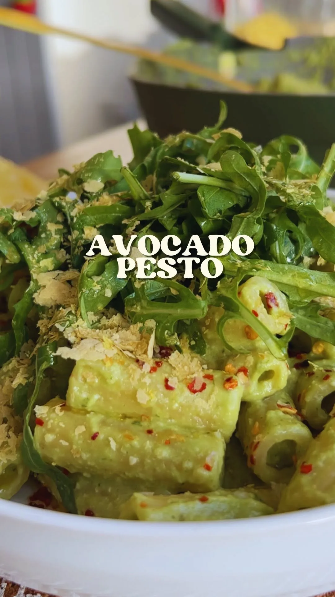 creamy-avo-pesto
