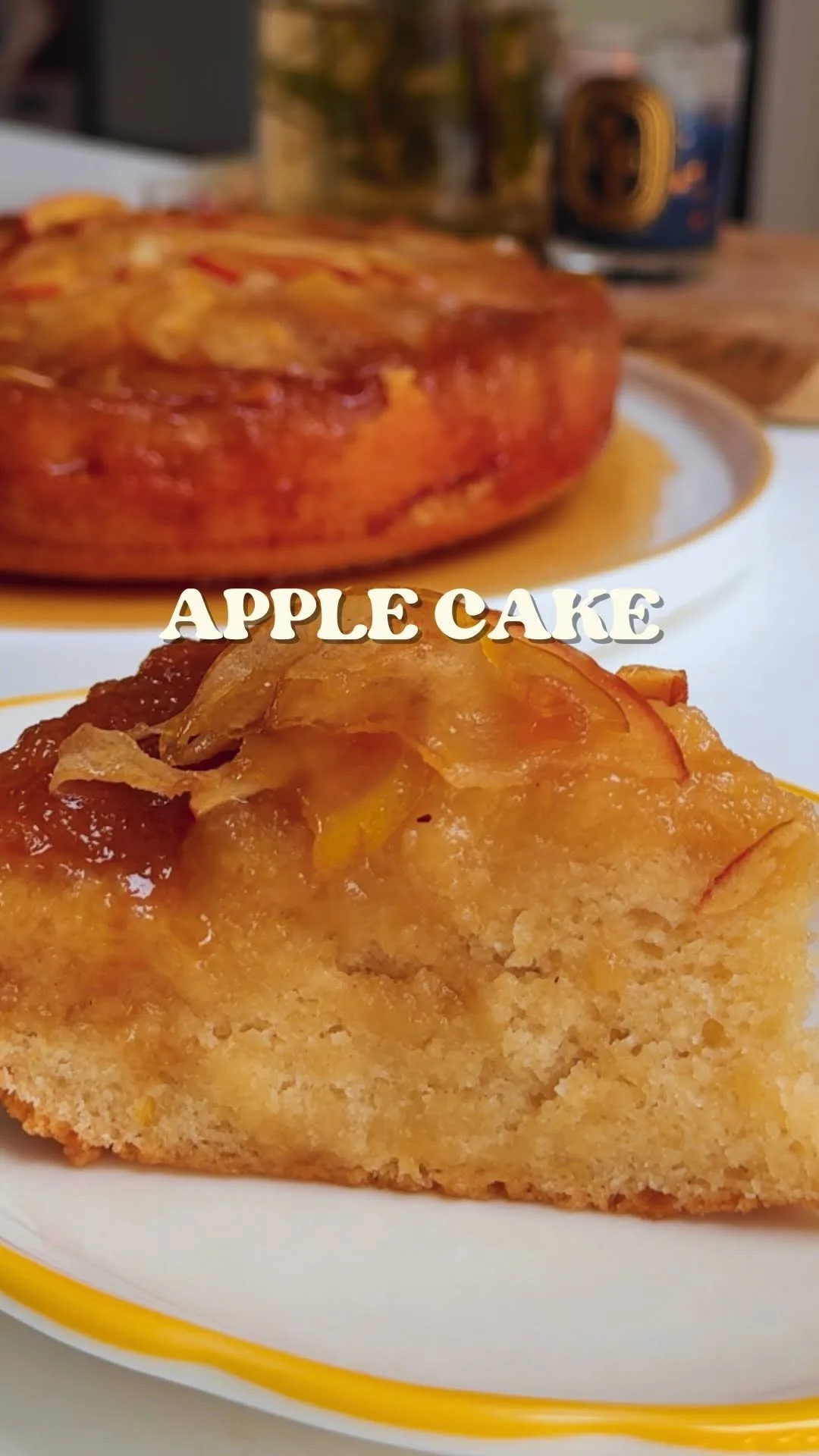apple-and-pomegranate-cake