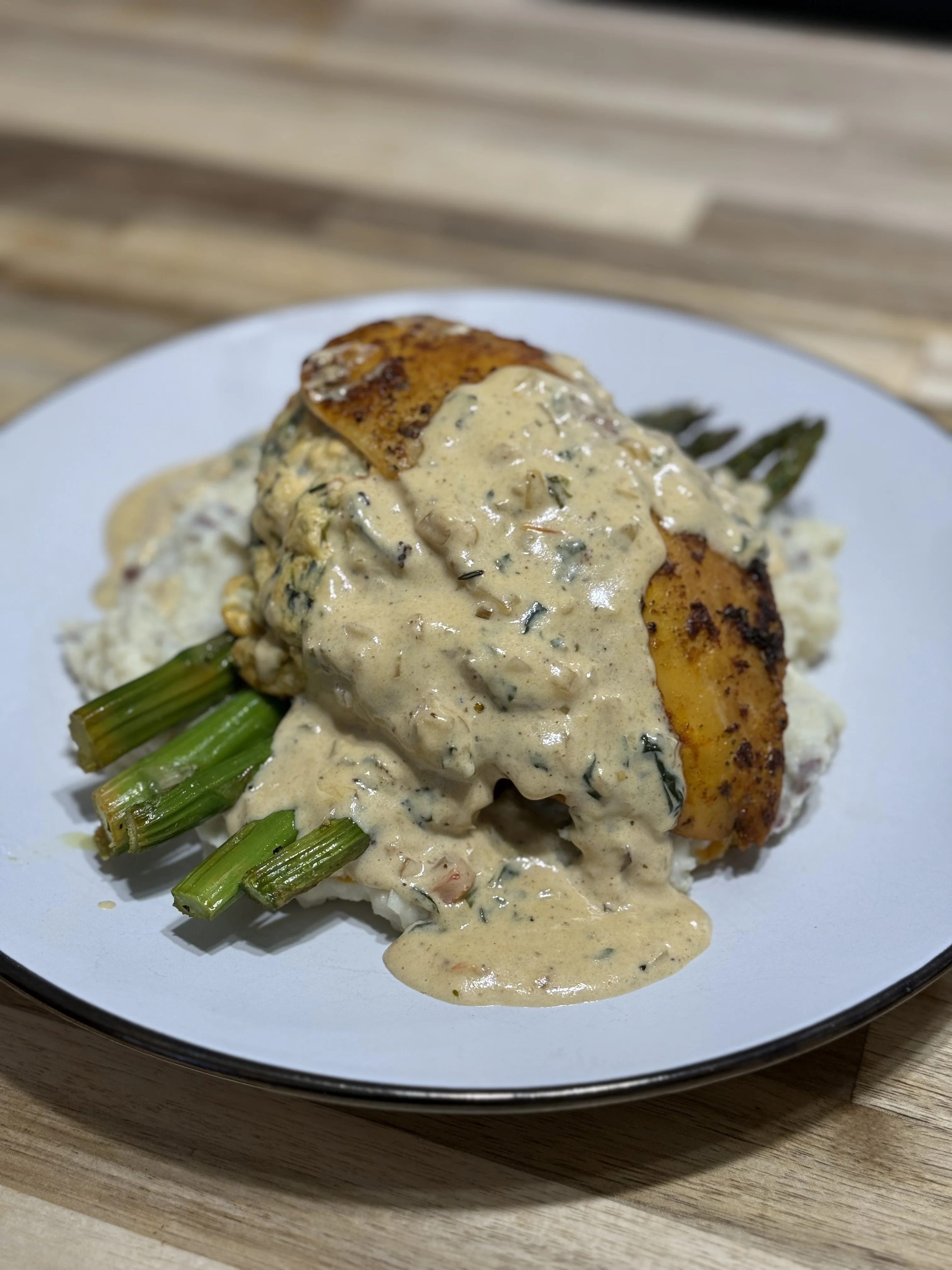 stuffed-chicken-breast-with-creamy-sauce