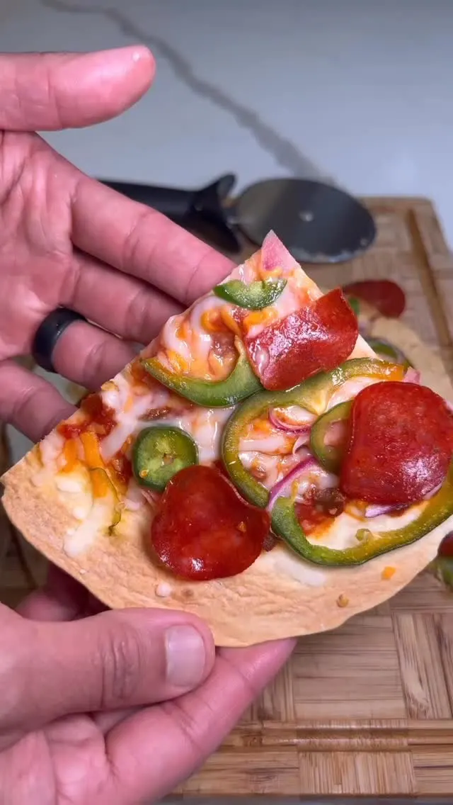 tortilla-pizza