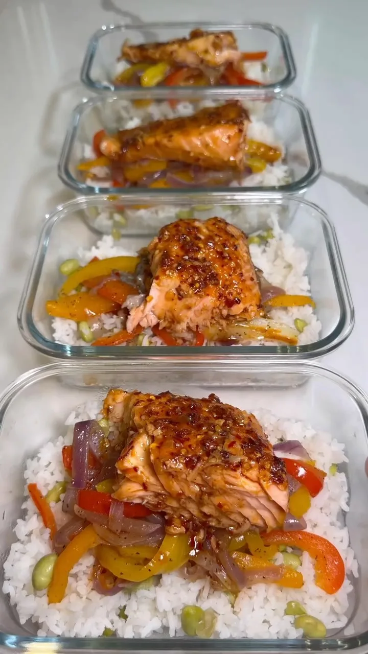 asian-salmon-and-rice-bowls