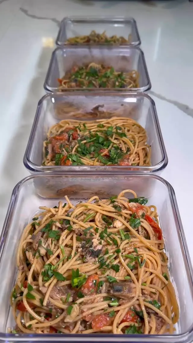 healthy-and-high-protein-pasta-with-sardines