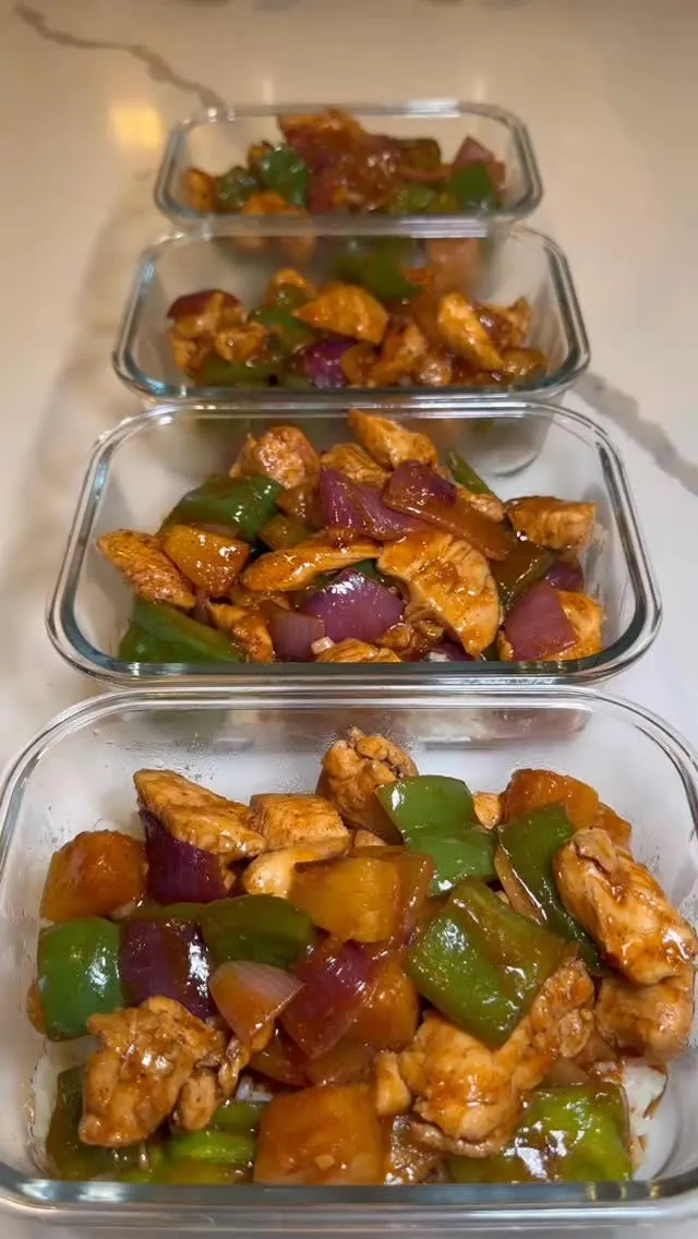 pineapple-chicken-and-rice-bowls