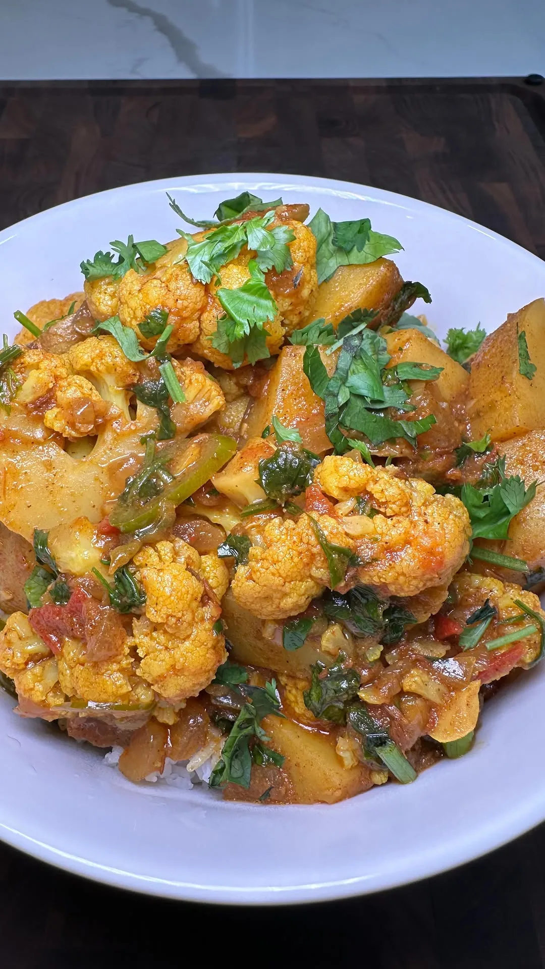 potato-and-cauliflower-curry-(aloo-gobi)