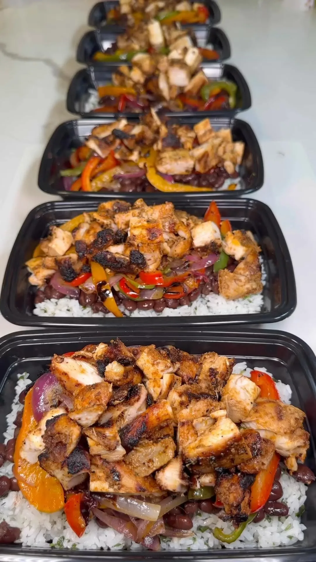homemade-chipotle-chicken-bowl