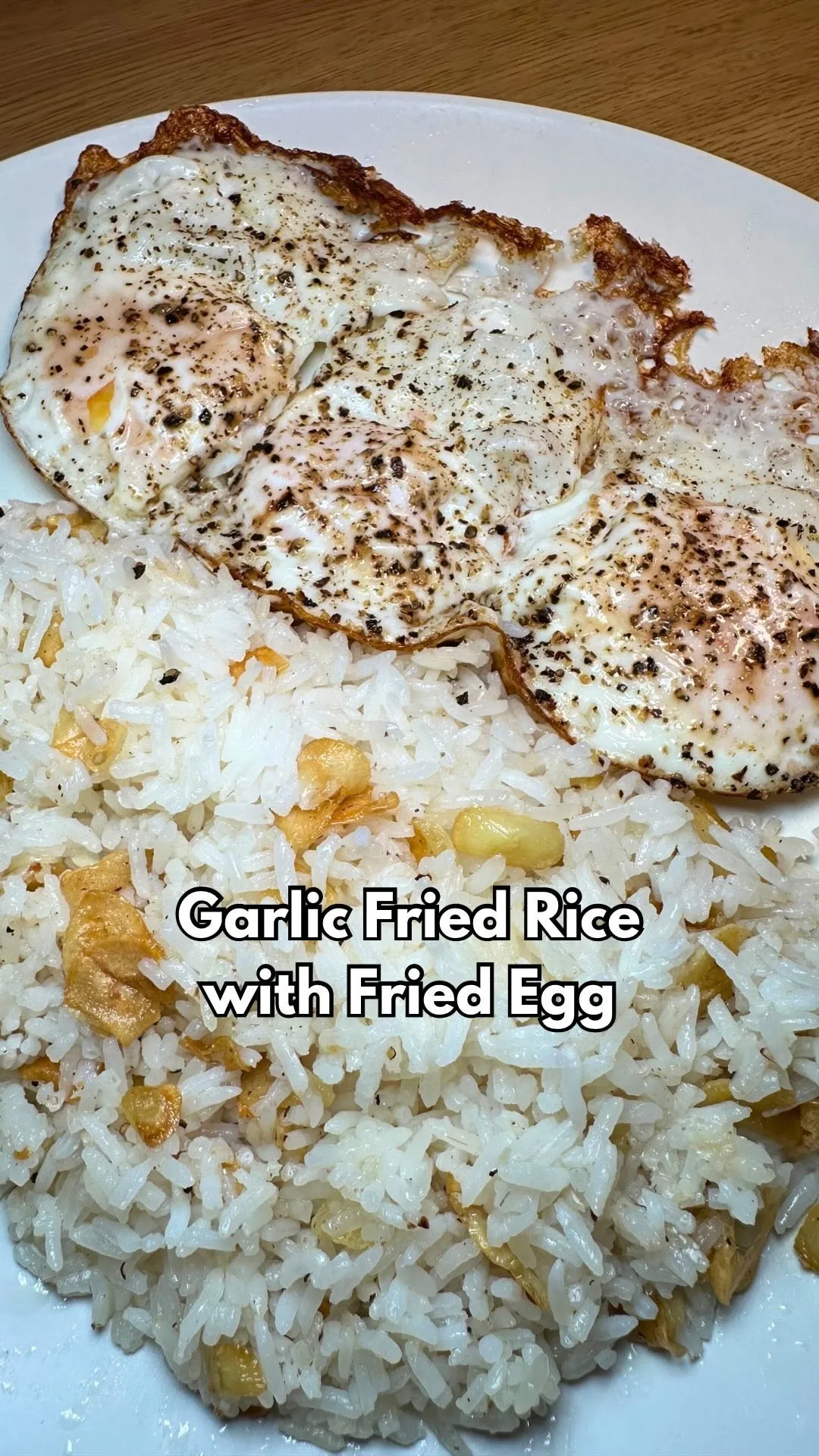 garlic-fried-rice-with-egg