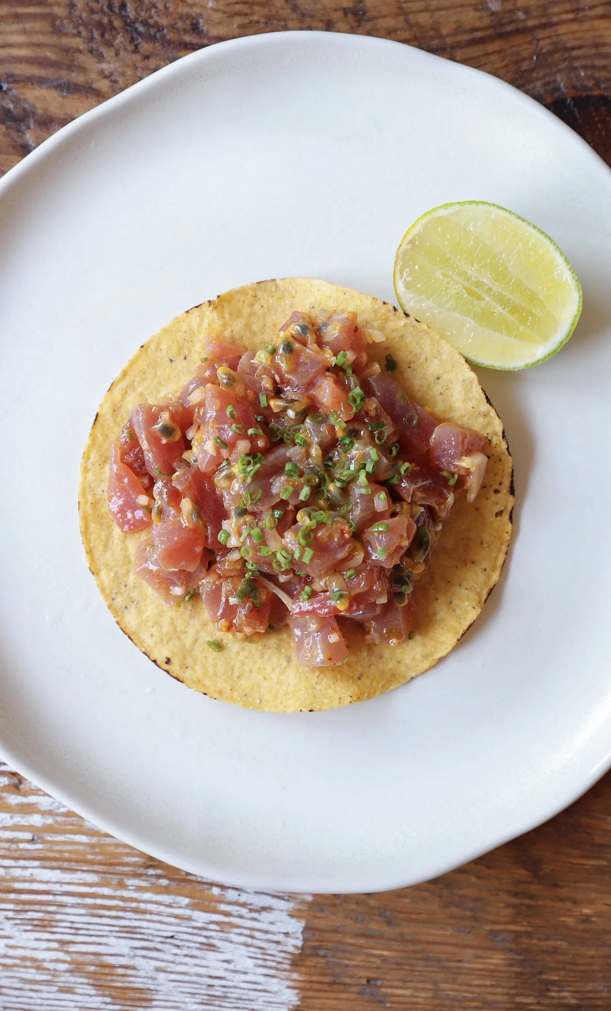 passion-fruit-chili-tuna-tostada