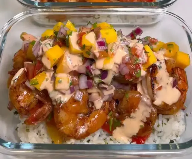 chipotle-honey-lime-shrimp-bowls