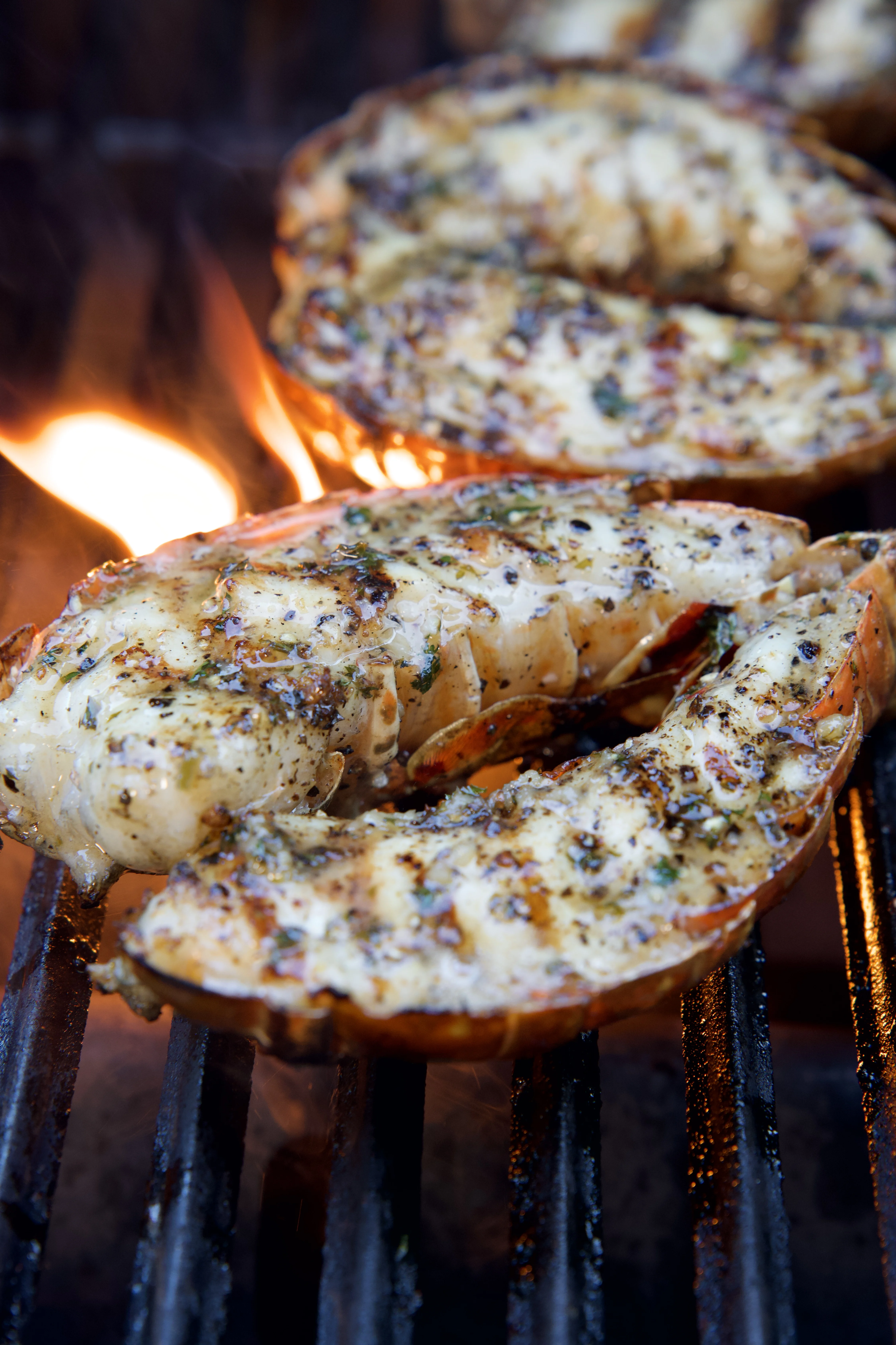 lemon-pepper-honey-grilled-lobster-tails