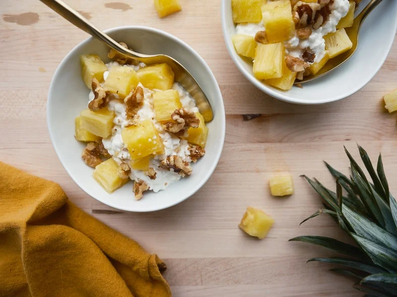 osteoporosis:-cottage-cheese-bowl-with-pineapple-and-walnuts