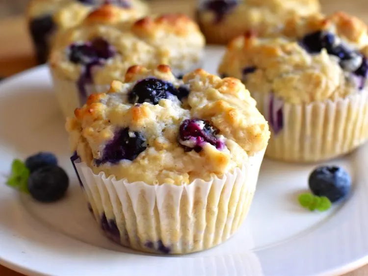 adhd:-blueberry-oat-mini-muffins-(refined-sugar-free)