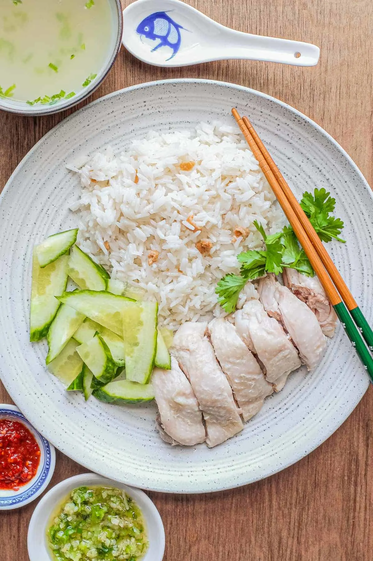 ibd:-poached-chicken-and-white-rice-bowl-with-carrots