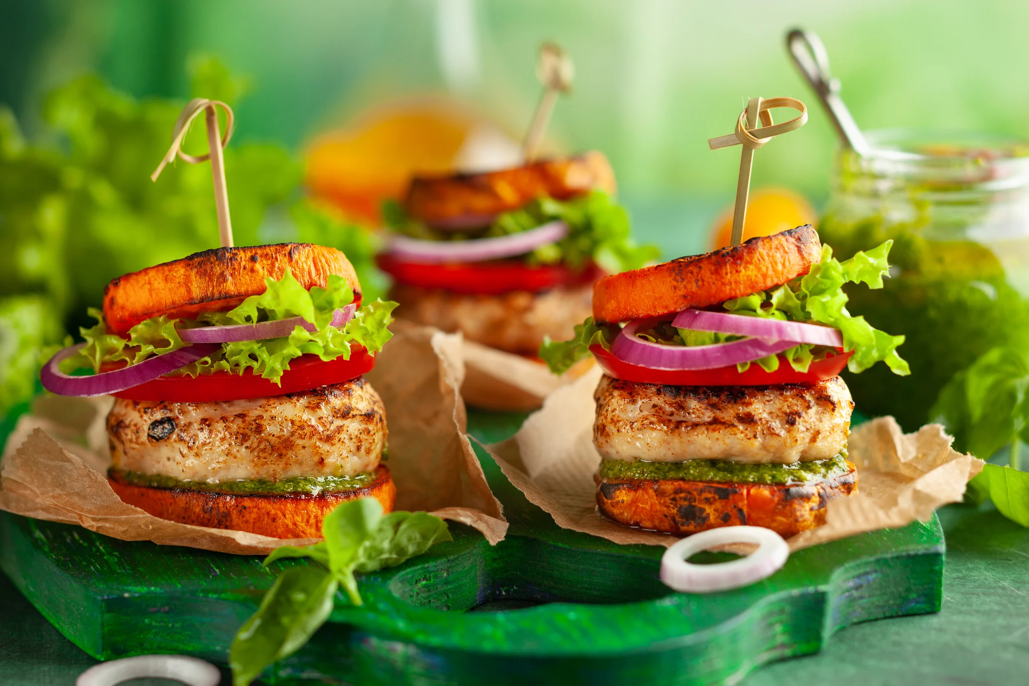 turkey-sliders-with-sweet-potato-buns