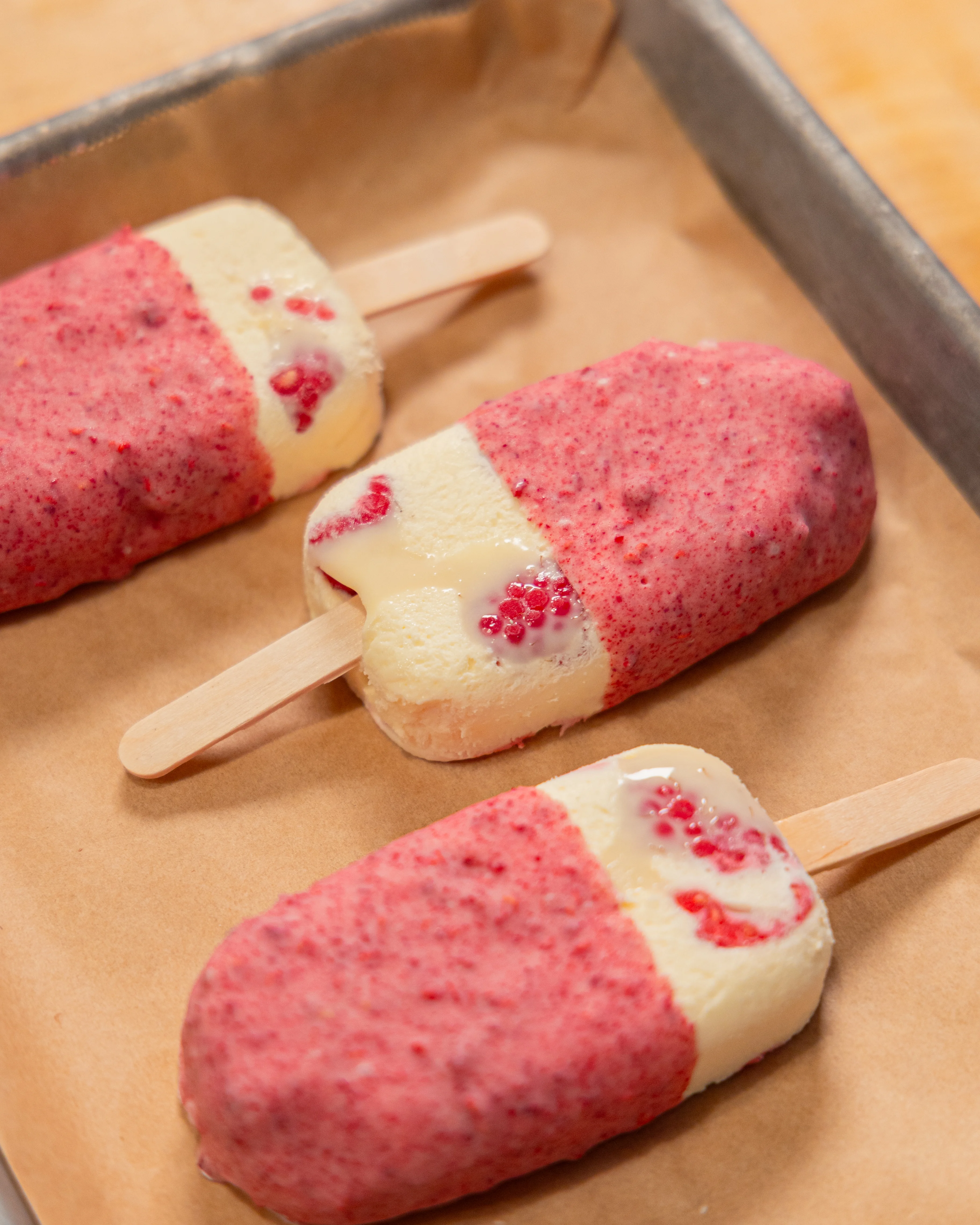 raspberry-ice-cream-bar