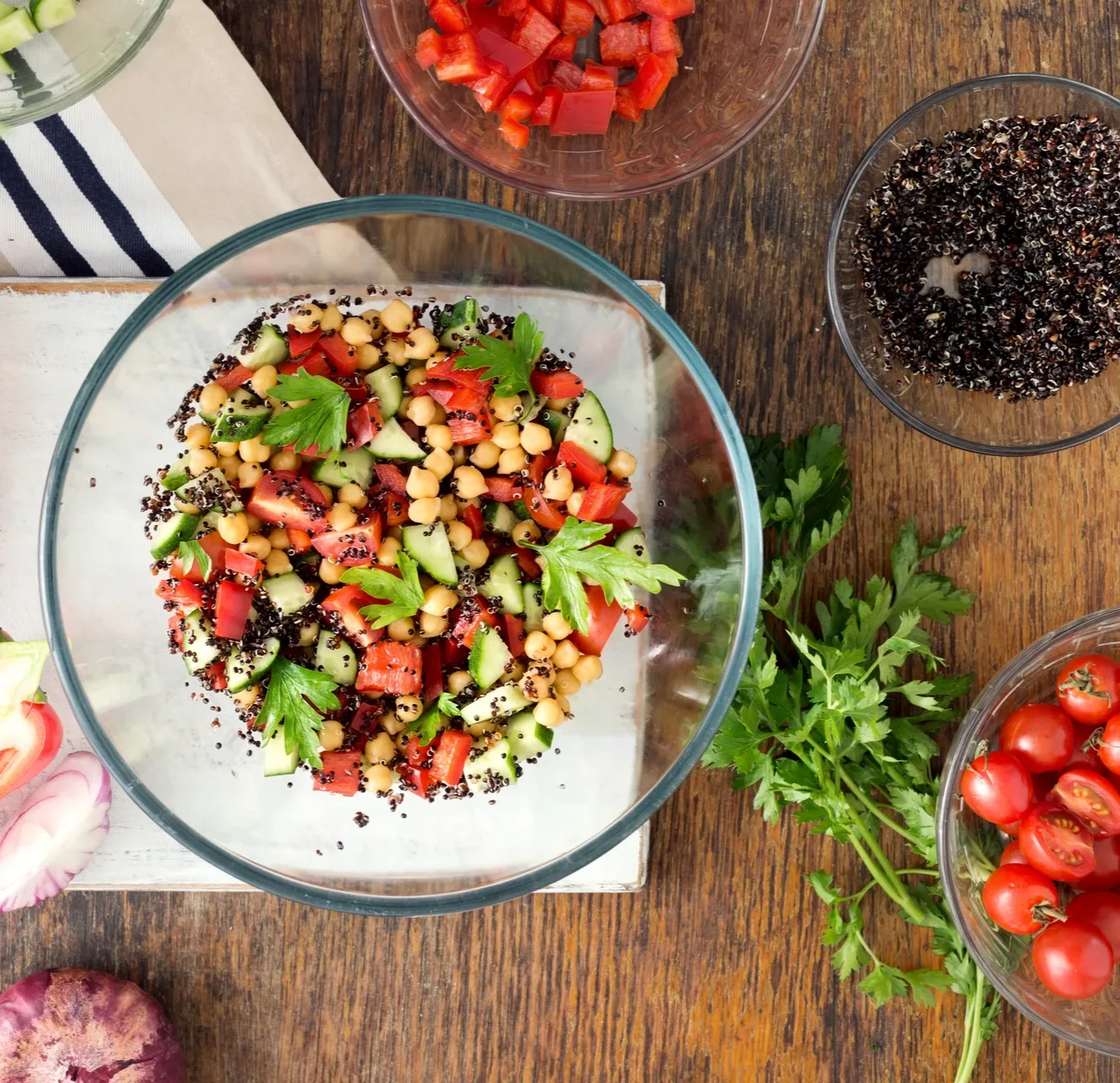 type-1-diabetes:-quinoa-chickpea-bowl-with-lemon-tahini