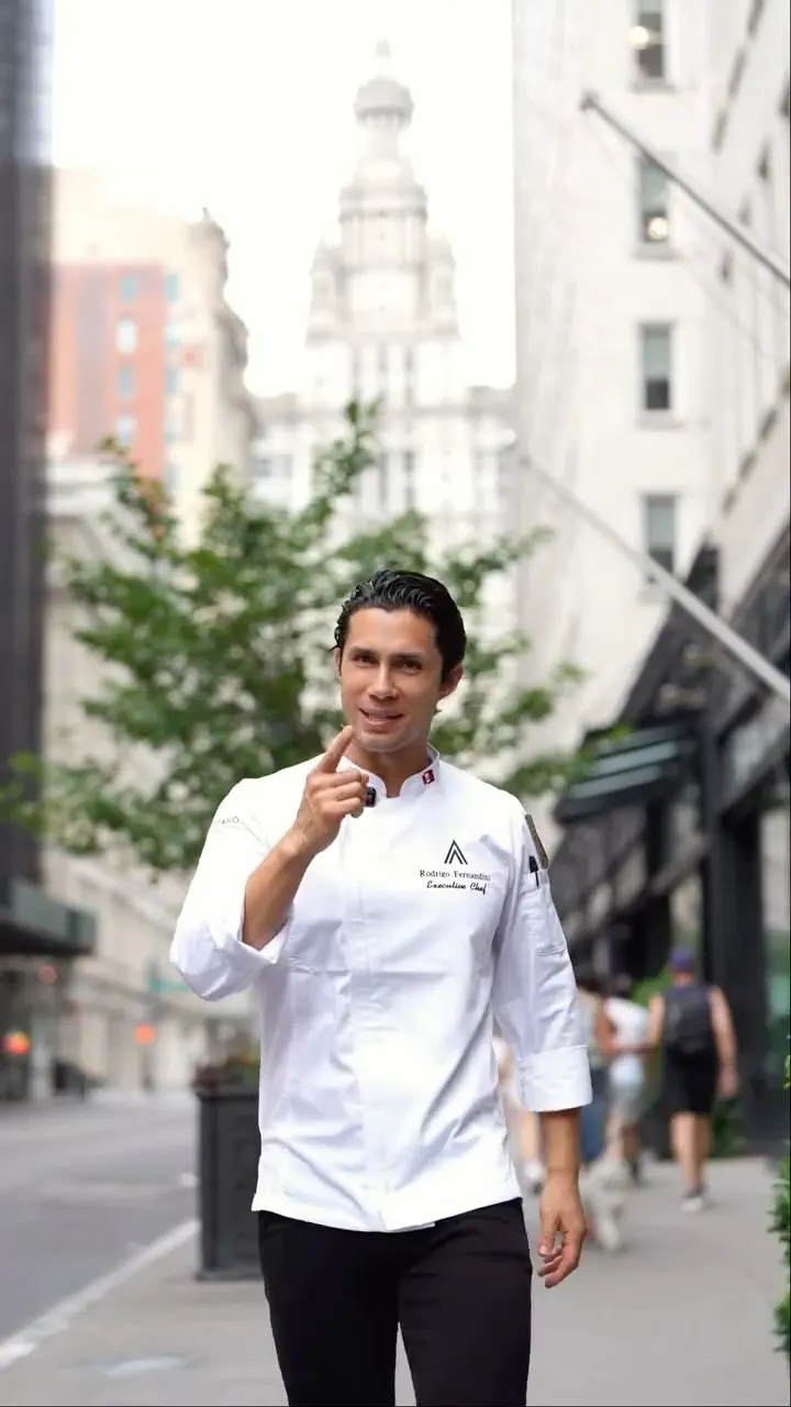 pisco-sour-catedral:-la-receta-secreta-de-manhattan-cathedral-pisco-sour:-manhattan's-secret-recipe