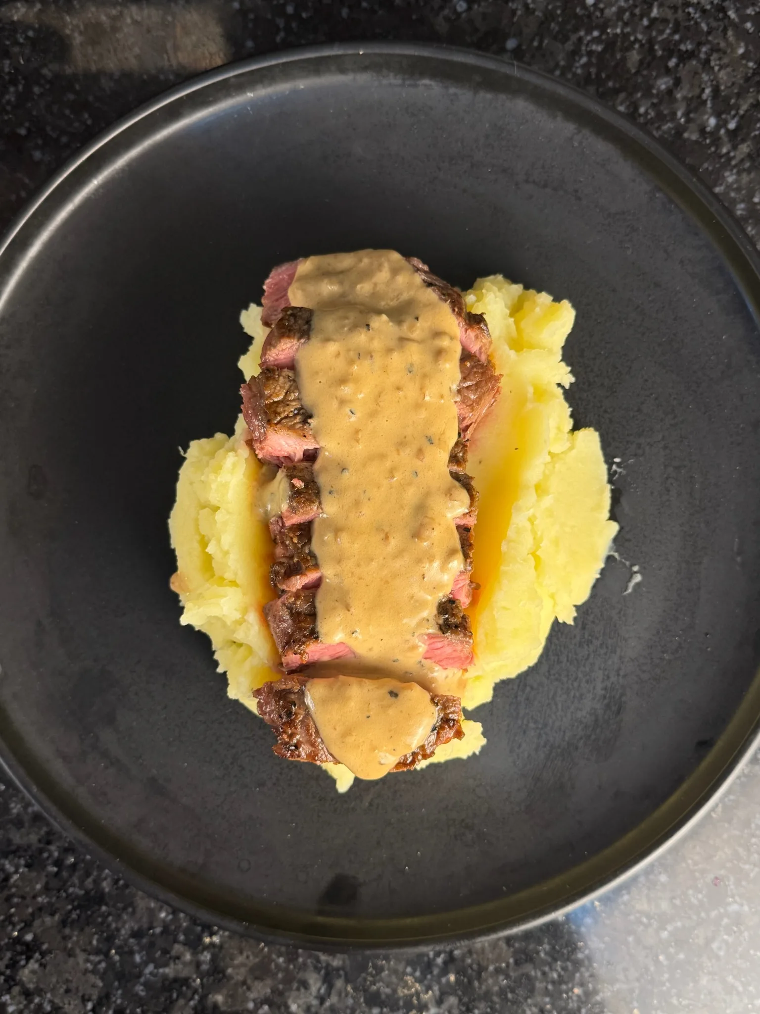 steak-with-brandy-cream-sauce