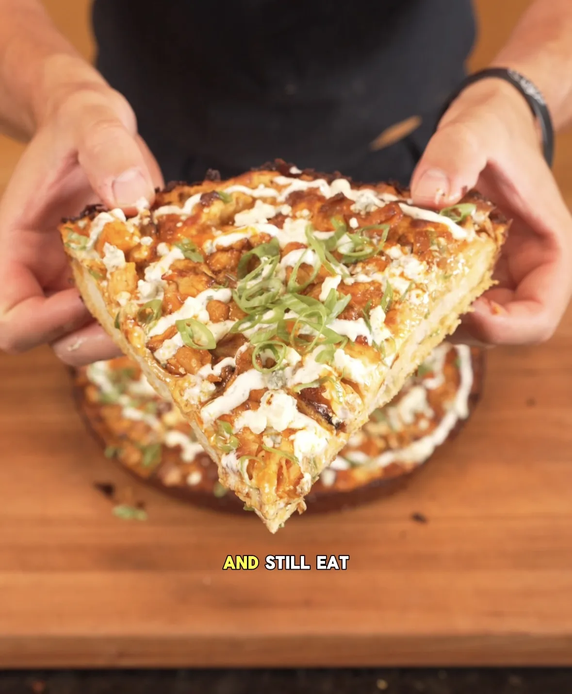 buffalo-chicken-cast-iron-pizza